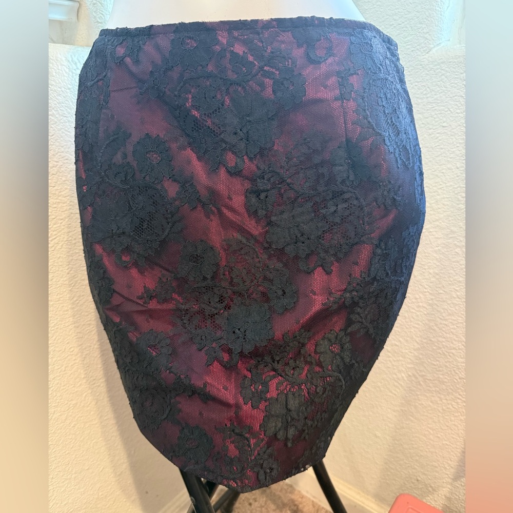 Karen Kane Lace Pencil Skirt